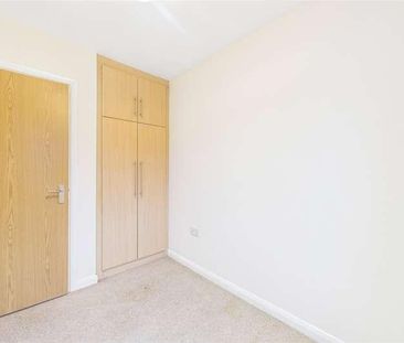 Locksley Gardens, Winnersh, Wokingham, Berkshire, RG41 - Photo 5