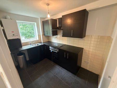 1 Bed Flat, Poplar Grove, N11 - Photo 3