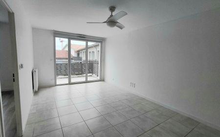 Appartement à louer 2 pièces • Castelmaurou - Photo 2