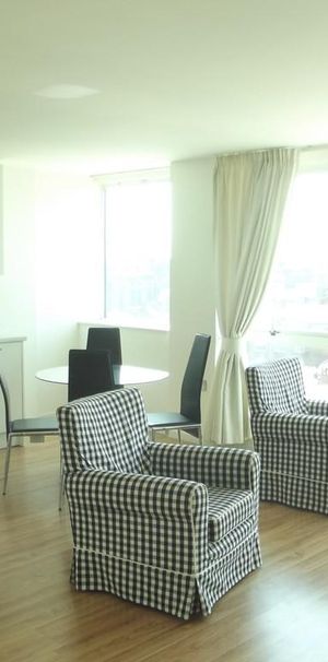 1 bedroom apartment to rent - Photo 1