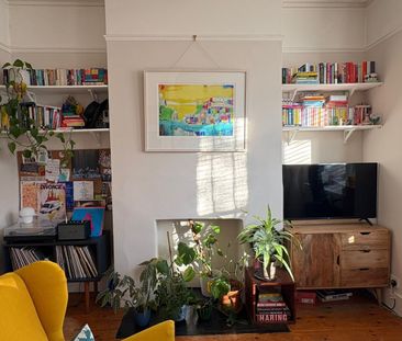 1 Bed Flat, London, SW2 - Photo 2