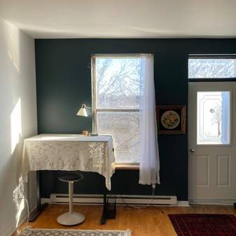 LEASE TRANSFER Sunny 1 bedroom in Little Italy - Photo 4