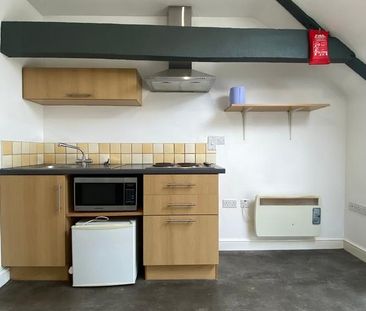 Studio to rent - Photo 5