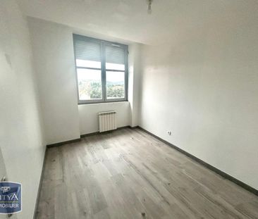 Location Appartement 3 pièces 62m² ST ETIENNE 42000 - Photo 4