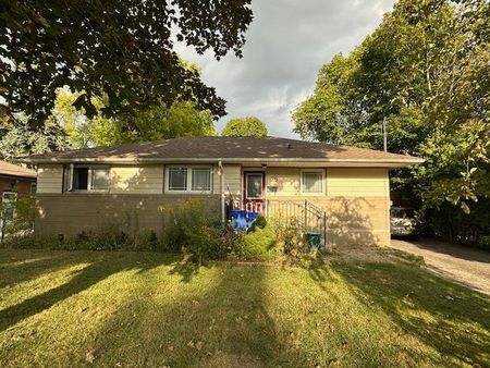 For Lease - 29 Tormore Drive, Richmond Hill, Ontario - Photo 2