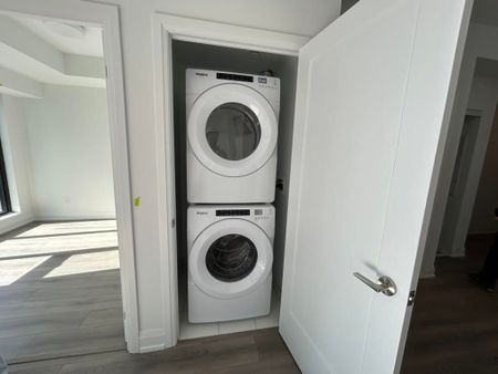 For Lease - 20 Soudan Avenue Unit# 2006, Toronto, Ontario - Photo 5