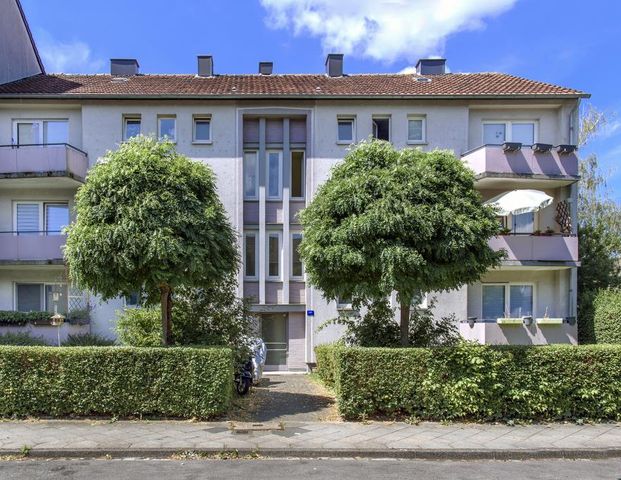 2-Zimmer-Wohnung in Düsseldorf Rath - Foto 1
