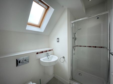 Bryce Drive, Wirral, Bromborough - Photo 2