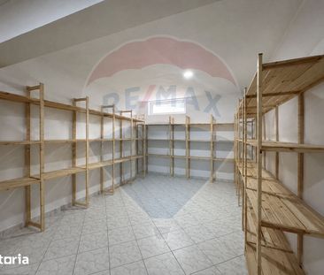 Vilă 314 mp | 6 camere | Curte proprie | Crangasi - Podul Grant - Fotografie 1