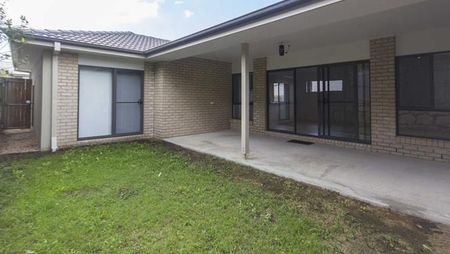 5 Banksia Road, Coomera, QLD 4209 - Photo 4