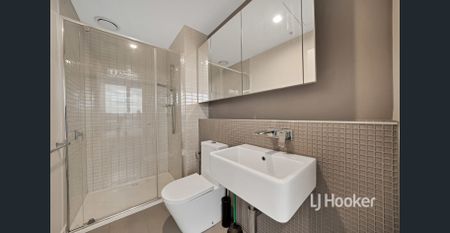 The Fifth - 2 Bedroom Apartment In Modern CBD Complex! - Photo 5