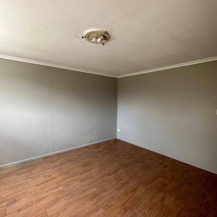Three Bedroom Home - Photo 1