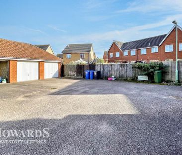 3 bedroom end of terrace house to rent - Photo 5