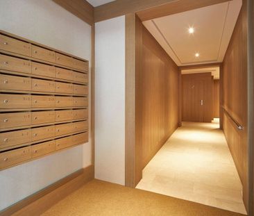 3 room luxury Flat for rent in L'Hospitalet de Llobregat, Catalonia - Photo 4