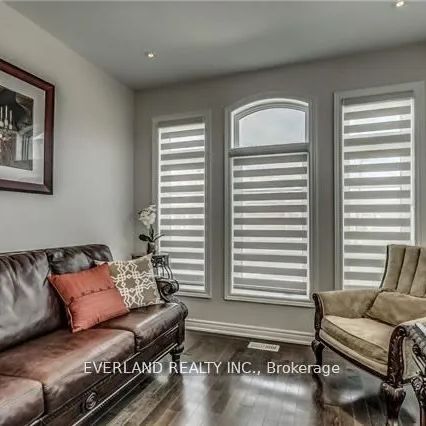 Detached Home For Lease | N9255081 - Photo 1