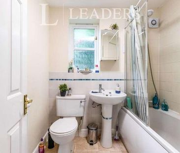 Livesey Close, Kingston Upon Thames, KT1 - Photo 6