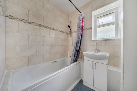 3 Bed Flat, Sheenewood, SE26 - Photo 5