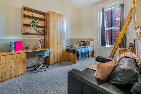 Flat 3, 2 VICTORIA TERRACE Leeds - LS3 1BX - Photo 3