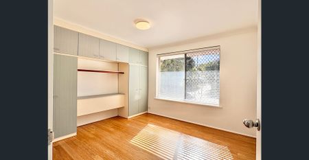 Well Presented 3 Bedroom Duplex - Photo 4