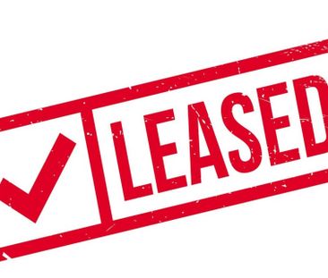 Leased - Stunning 3 Bedroom Home - Photo 6