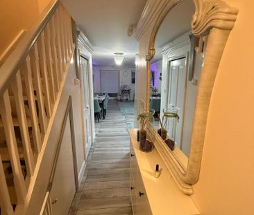 3 bedroom end of terrace house to rent - Photo 6