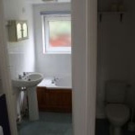 53 Cumberland Road - 2 Bathrooms Loughborough - Photo 3