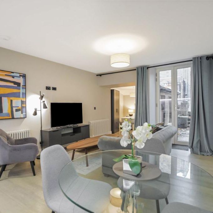 2 bedroom flat to rent - Photo 1