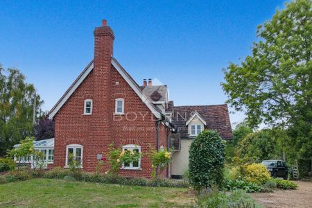 4 bedroom detached house to rent - Photo 2