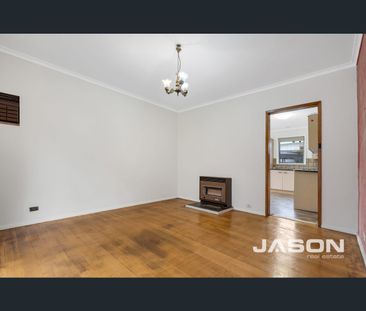61 Kiewa Crescent, Dallas, Vic 3047 - Photo 4
