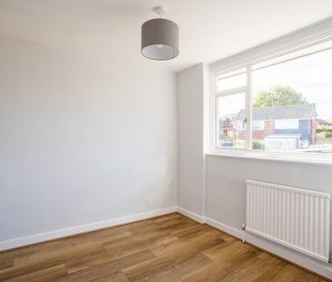 3 bedroom semi-detached house to rent - Photo 6