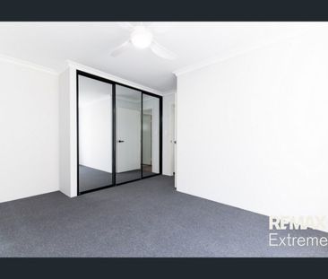 Near New 2x1 Home - Walk to Beach! - Photo 2