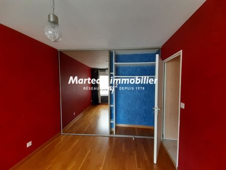 Location Appartement 3 pièces 71m² - Photo 2