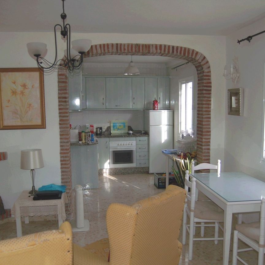 Two Bedrooms Cortijo For Long Term Rental In Frigiliana - Photo 1