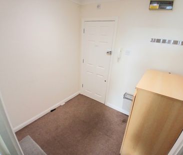 Market Place, Stevenage - Photo 1