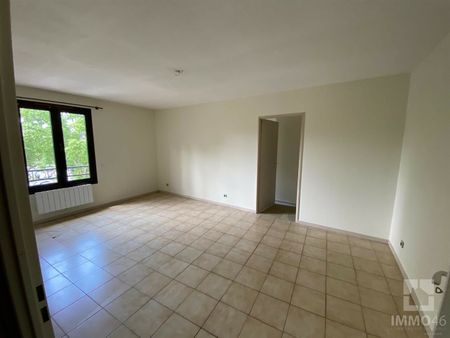 Location Appartement 2 pièces 46m² CAHORS 46000 - Photo 3