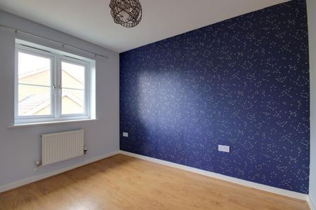 Oak Tree Way, Newent - Photo 2