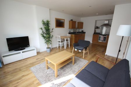 1 bed Flat for let - Photo 5