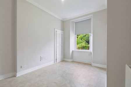 Victoria Park Drive South - Photo 4