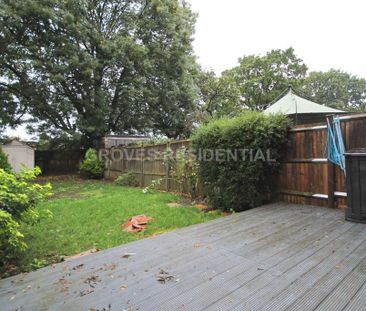 4 bedroom terraced house to rent - Photo 1