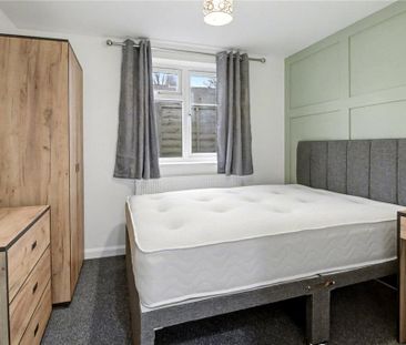 1 bedroom semi-detached house to rent - Photo 4