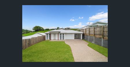 Modern, near new, and ready to welcome you home! - Photo 4