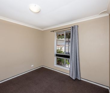 This One Is For You! Low Maintenance & Central! *Break Lease* - Photo 2