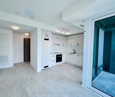 1104 5 Quarrington Lane - Photo 5