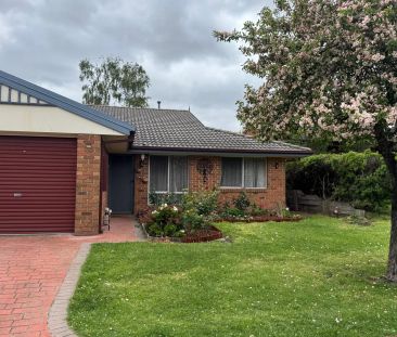 Charming Residence Near Forest Hill Chase - Photo 4