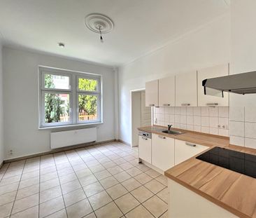 2 months rent free! Sunny apartment in urban villa with fitted kitchen - Foto 1
