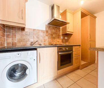 Maplewood Apartments, Llandaff North - Photo 6