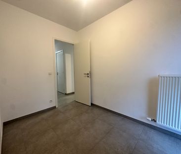 Mooi appartement met 2 slpk, autostpl én kelderberging ! - Photo 2