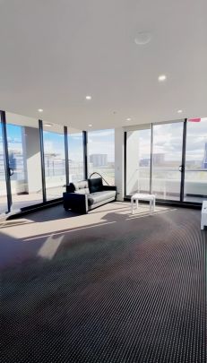 2 bed 2 bath - Photo 1