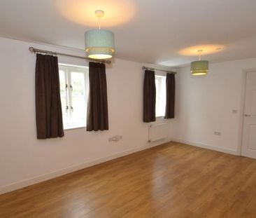 Veale Drive, Exeter - Photo 2