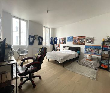 Location Appartement 4 pièces 113m² - Photo 5